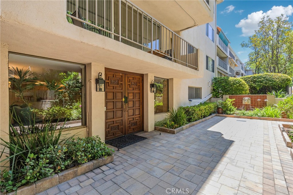 330 W California Boulevard 311