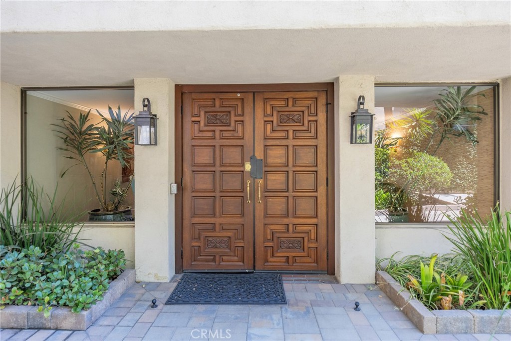 330 W California Boulevard 311