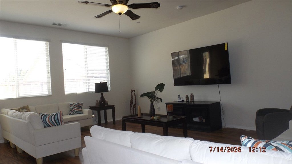 2324 Hay Market