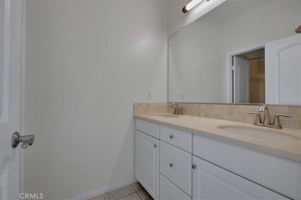 Colibri - Residential Lease