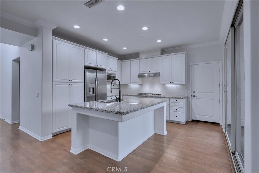 Colibri - Residential Lease