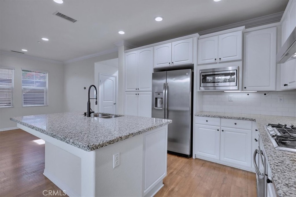 Colibri - Residential Lease