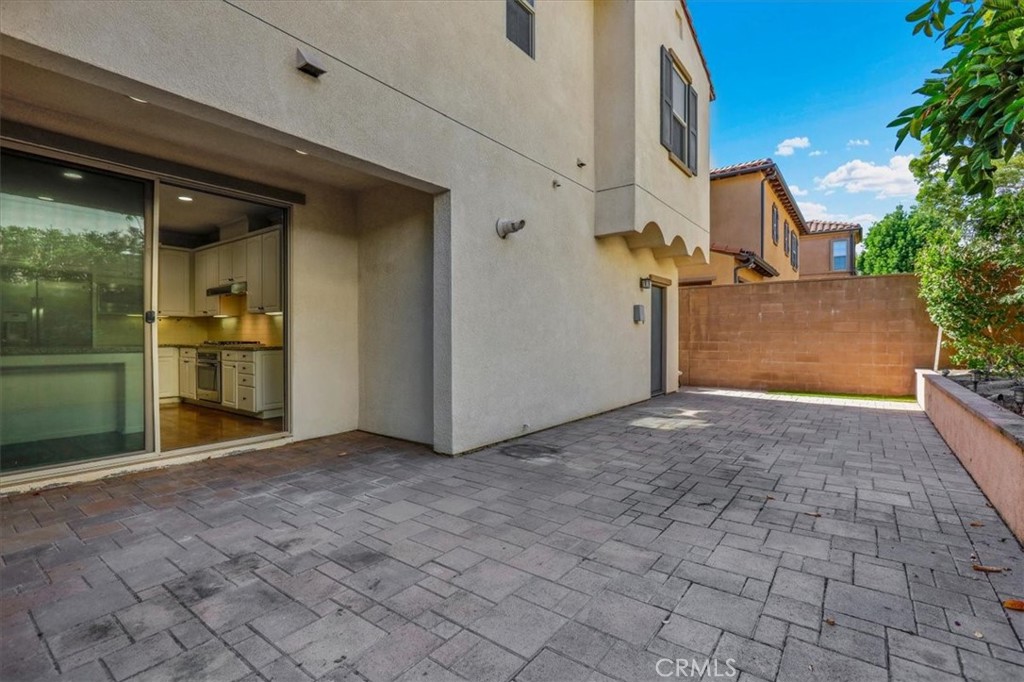 Colibri - Residential Lease