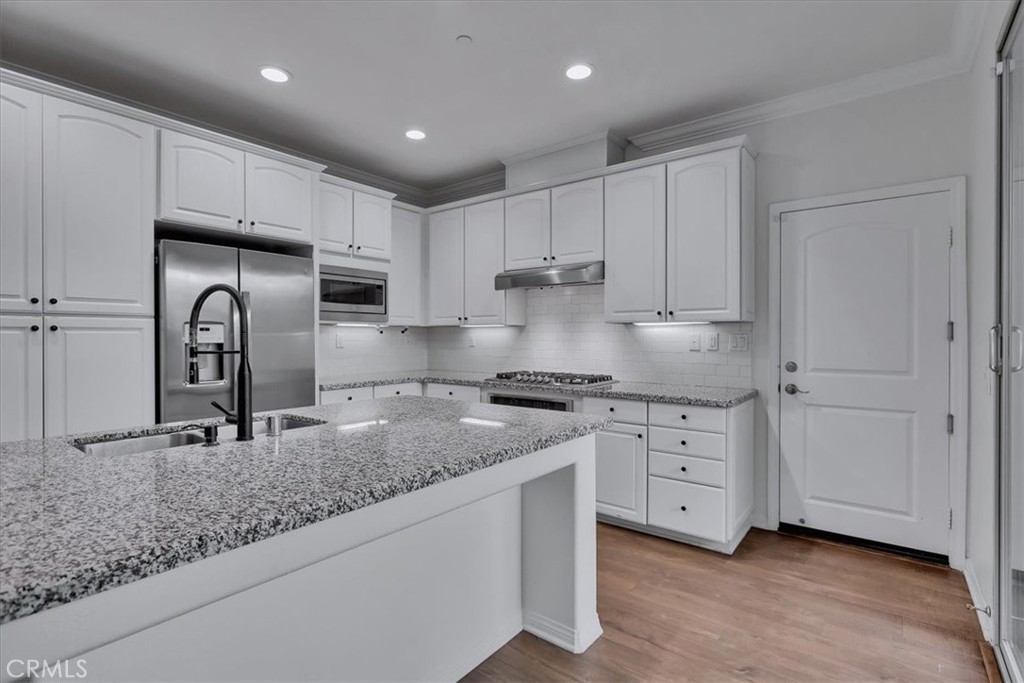 Colibri - Residential Lease