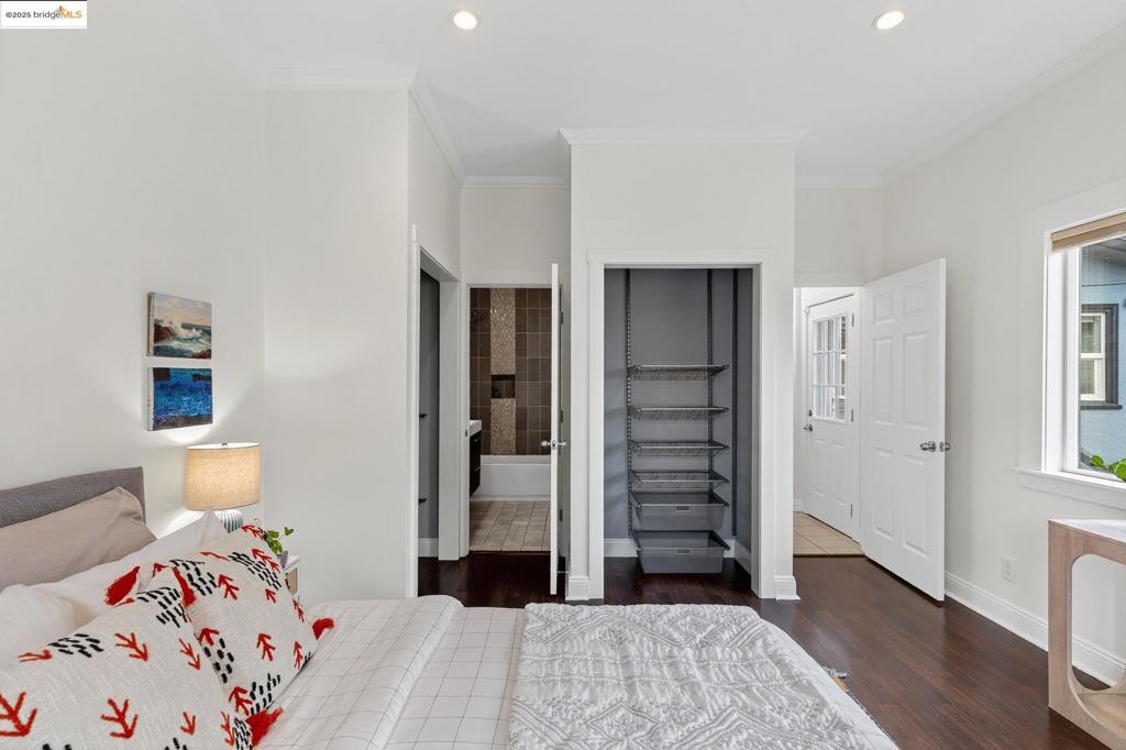 ALLENDALE - Residential
