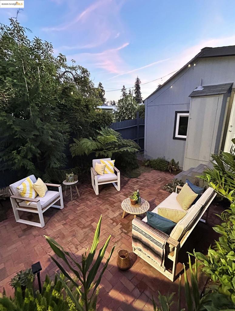 ALLENDALE - Residential