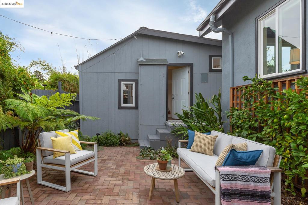 ALLENDALE - Residential
