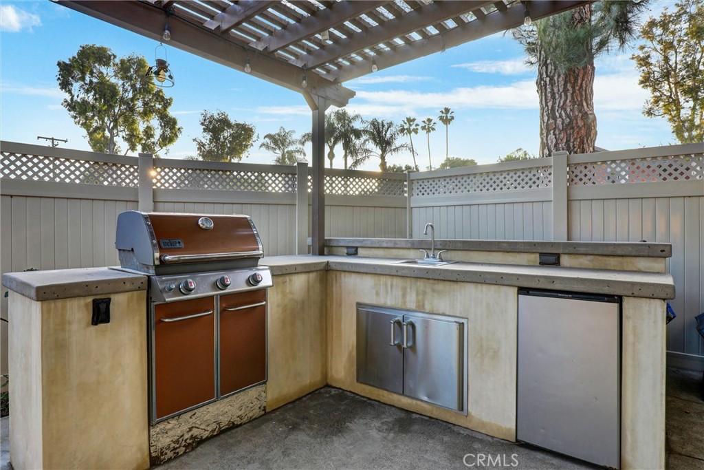 Tustin Village (TV) - Residential