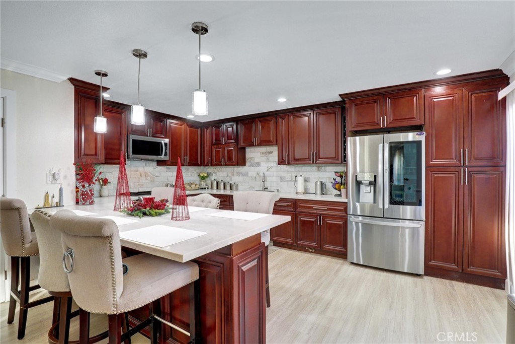 Tustin Village (TV) - Residential