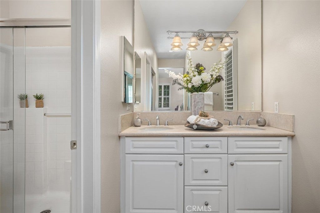 33 Flowerbud, Irvine CA 92603 - Photo 25