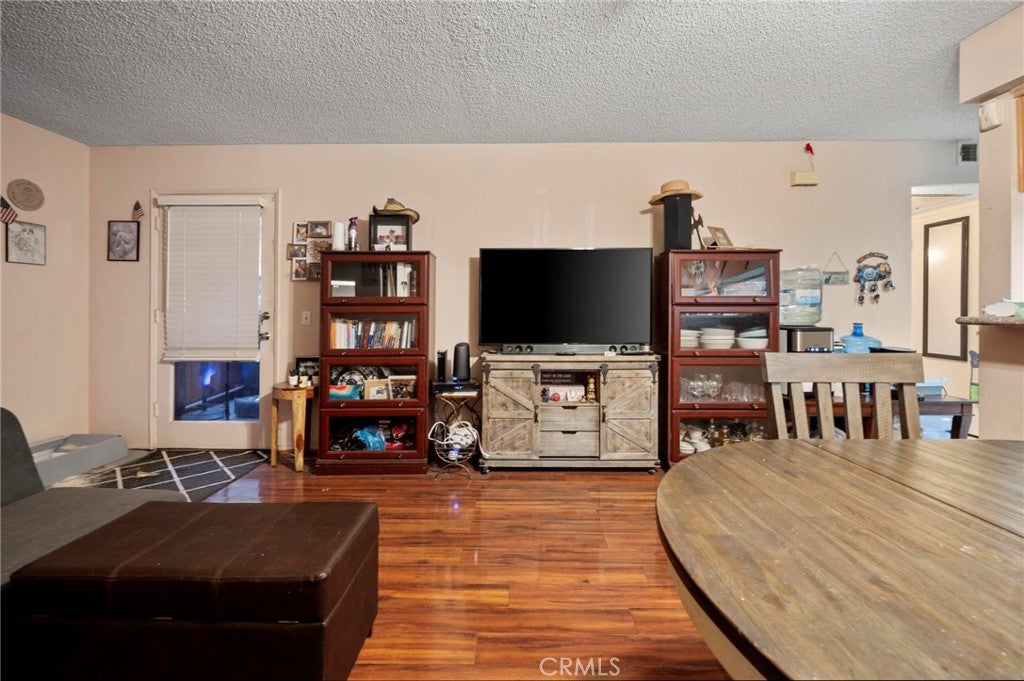 12601 Van Nuys Boulevard 119