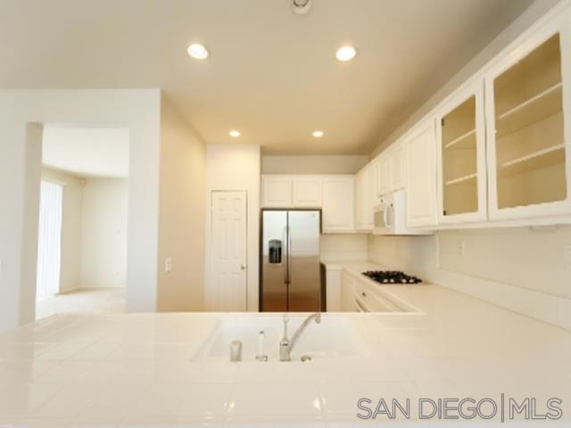 Mira Mesa - Residential Lease