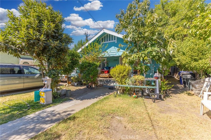 This charming 2-bedroom, 1-bath home offers comfort, privacy, and affordability. Nestled among mature trees, the property provides plenty of natural shade and a peaceful setting. Inside, the home has been fairly maintained and features a functional kitchen with granite countertops.



The property has a wrought iron gate, adding both security and curb appeal.With a manageable size and layout, this home is perfect for a first-time buyer, downsizer, or investor looking for a rental opportunity.



Don’t miss out on this well-priced home—schedule your showing today!
