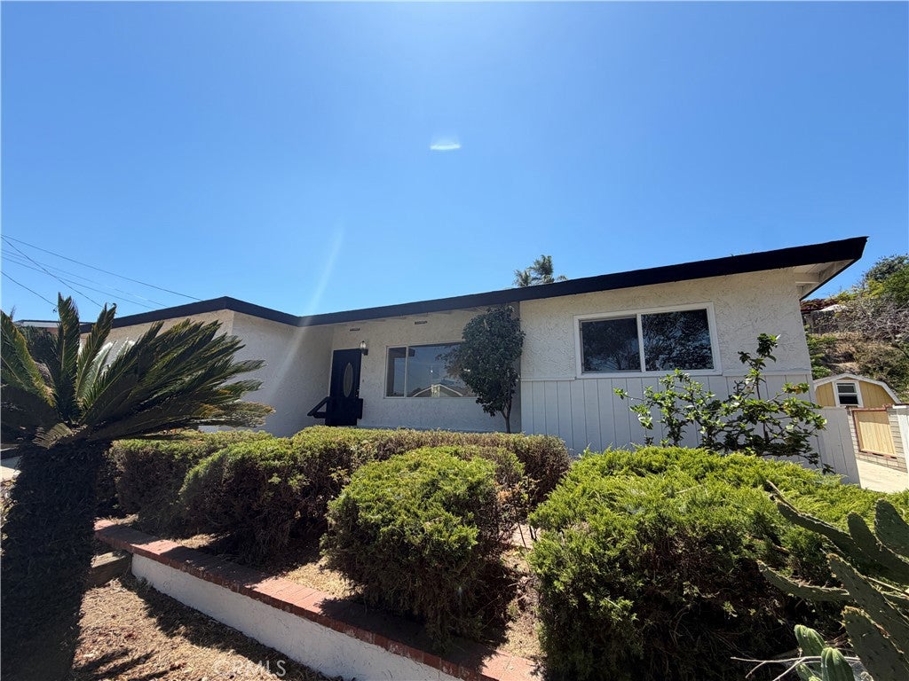 2204 Calle Tortuosa