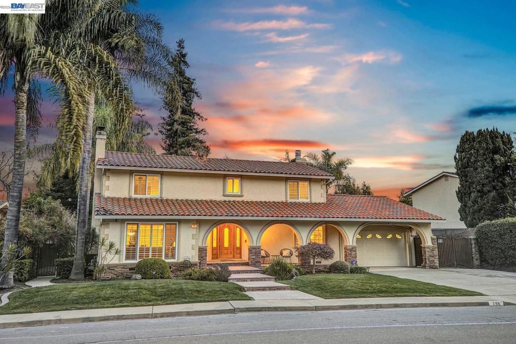 Photo of 796 796 Posada Way Way, Fremont, CA 94536 (MLS # 41125869)