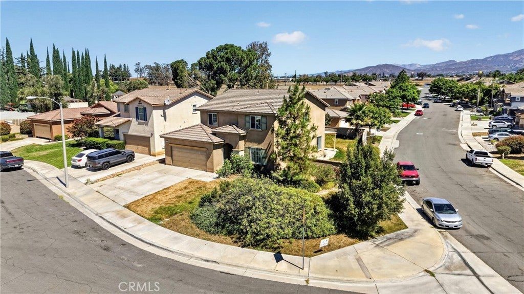 1350 Gordon Court