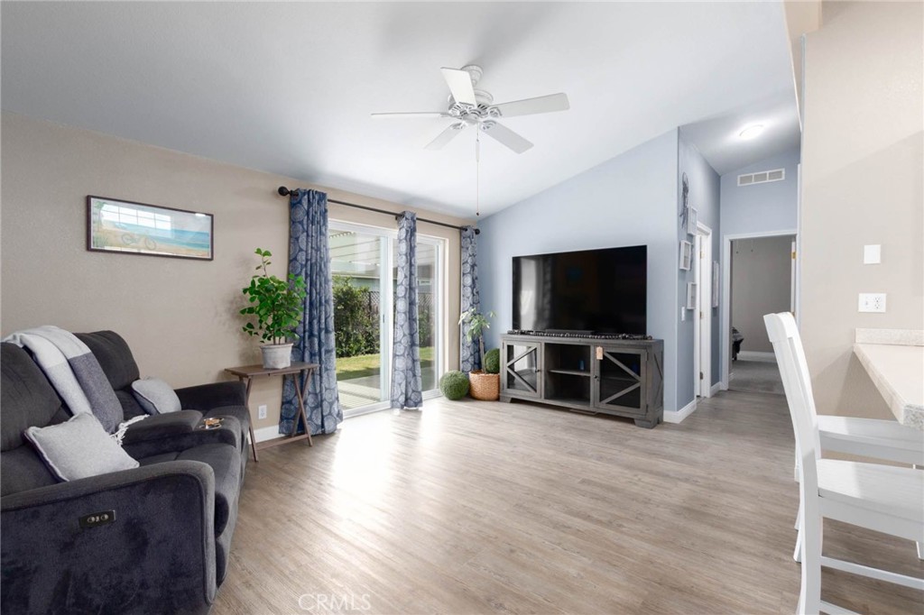 27250 Murrieta 262