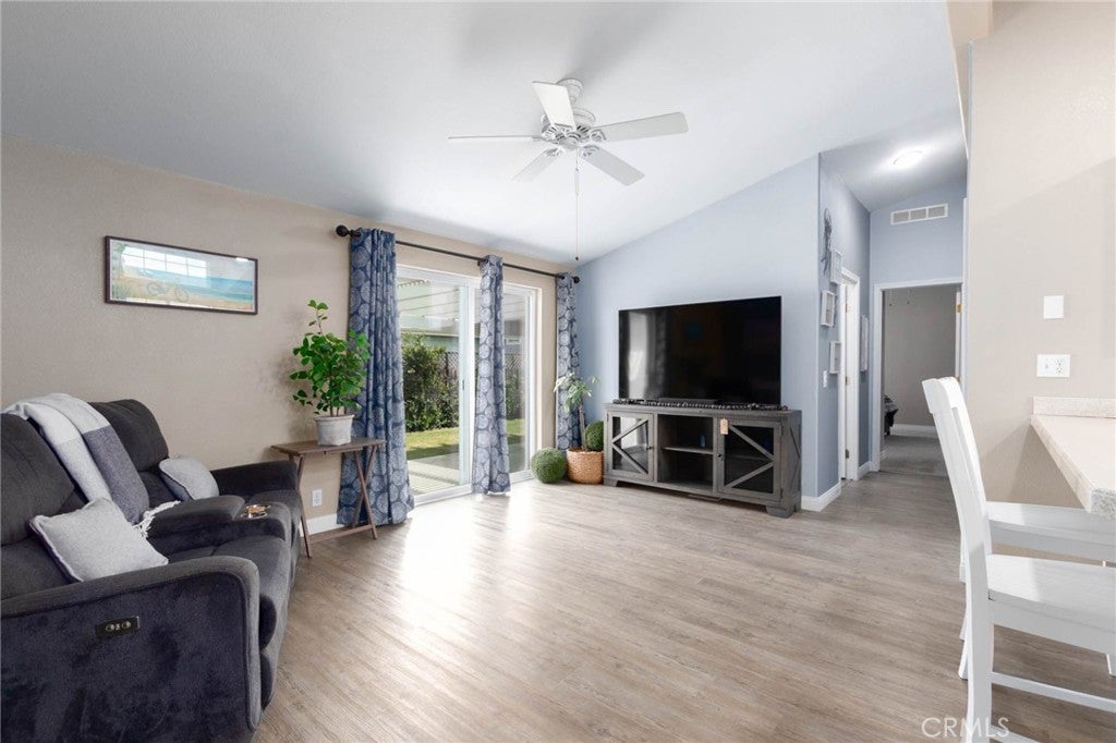 27250 Murrieta 262