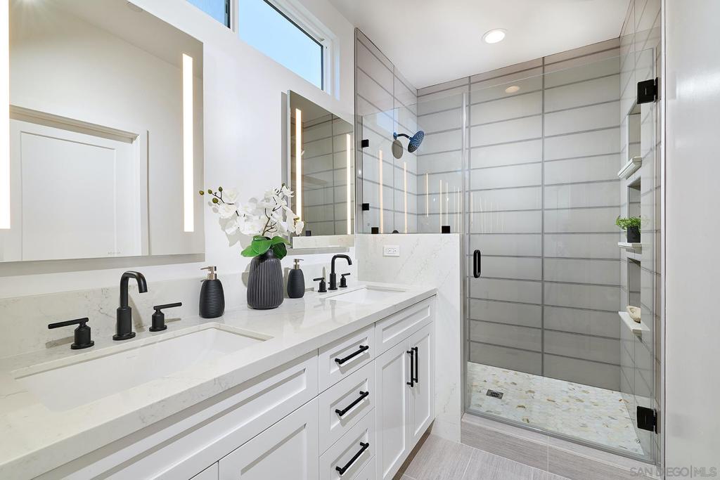 Leucadia - Residential