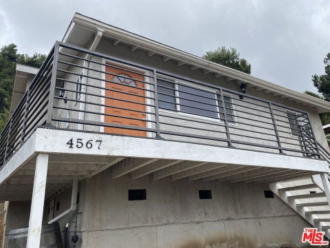Photo of 4567 Yellowstone Street, Los Angeles, CA 90032 (MLS # 26104048)