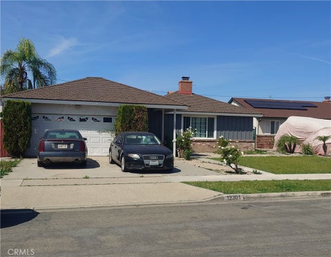 Photo of 12301 Ellen St, Garden Grove, CA 92840 (MLS # PW26060204)