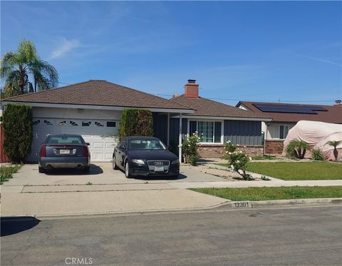 Photo of 12301 Ellen St, Garden Grove, CA 92840 (MLS # PW26060204)