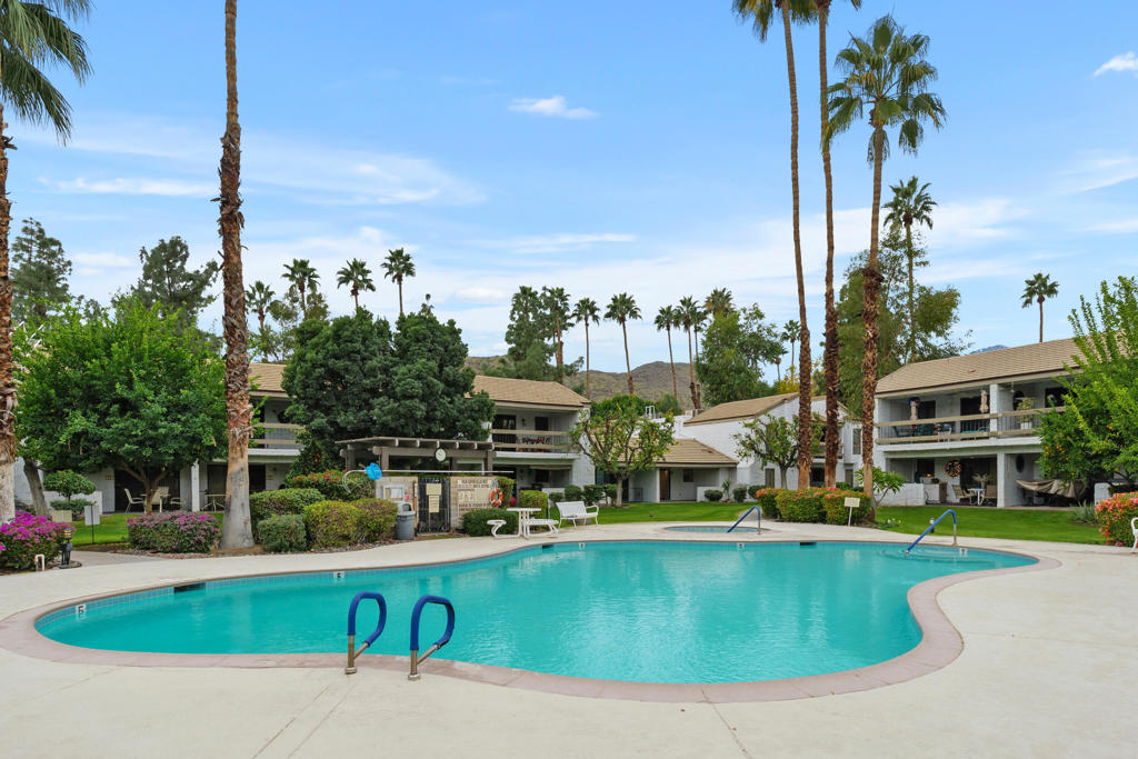 Palm Canyon Villas - Residential