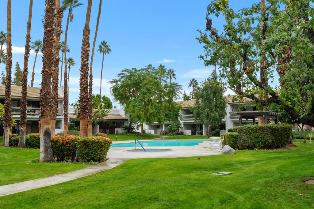 Palm Canyon Villas - Residential