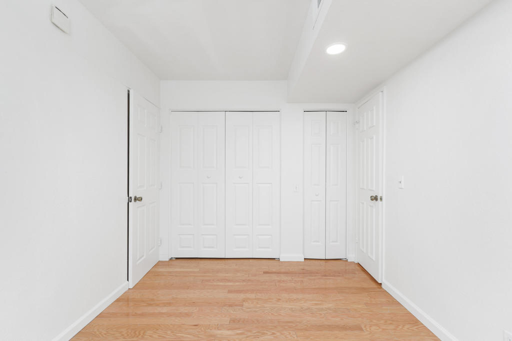 Palm Canyon Villas - Residential