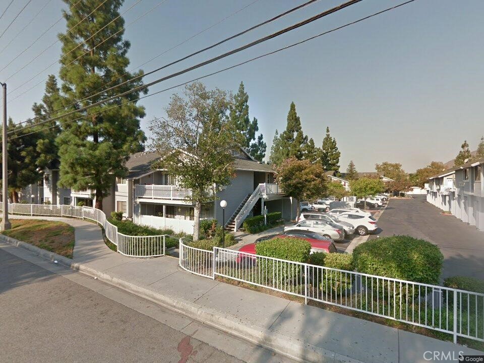 202 Evergreen Court