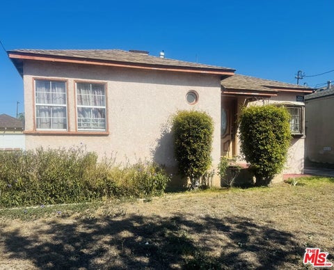 Photo of 1715 W 107th Street, Los Angeles, CA 90047 (MLS # 26103407)