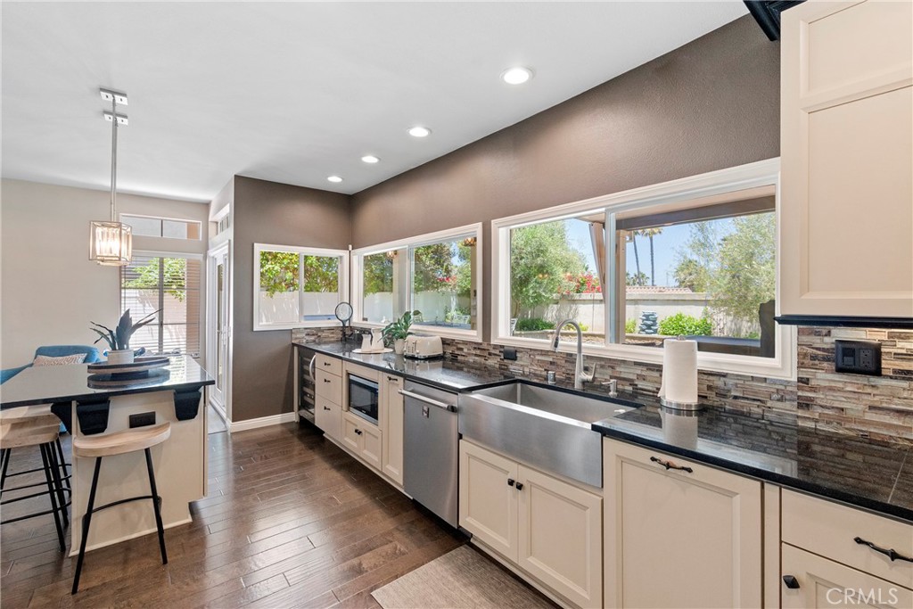 26241 Yolanda, Laguna Hills CA 92656 - Photo 17