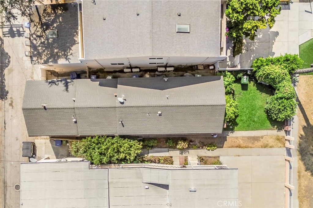 Photo of 3752 sawtelle Blvd, Los Angeles, CA 90066 (MLS # SB26013441)