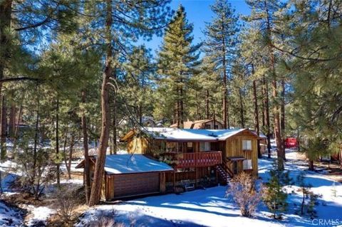 Photo of 1627 Barbara Street, Wrightwood, CA 92397 (MLS # PW25034194)