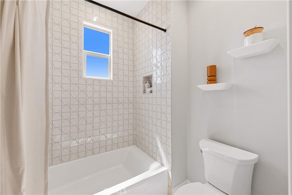 179 Somera, Irvine CA 92602 - Photo 37