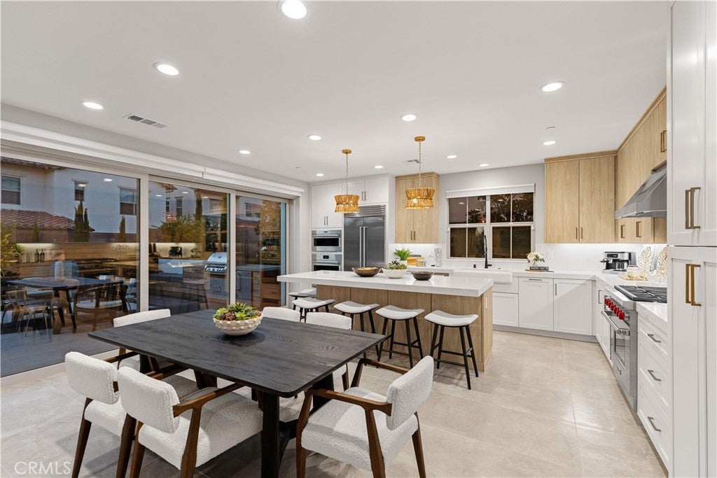 179 Somera, Irvine CA 92602 - Photo 8