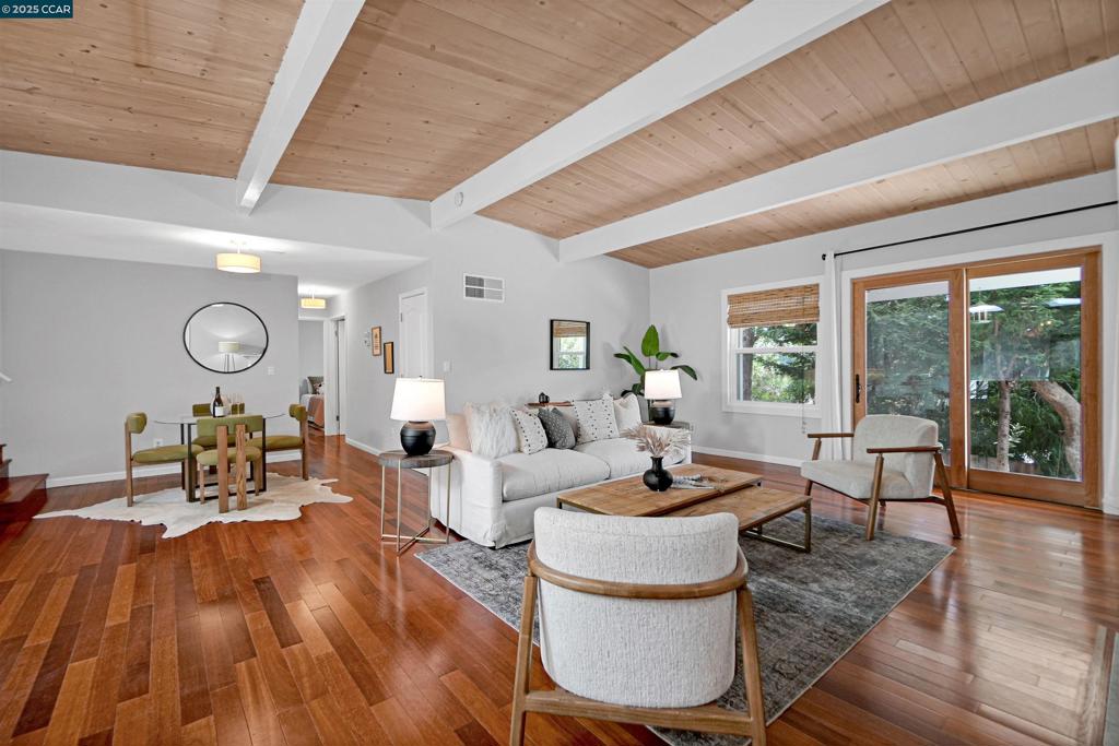EL SOBRANTE - Residential