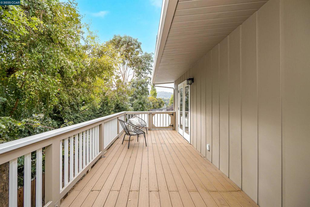 EL SOBRANTE - Residential