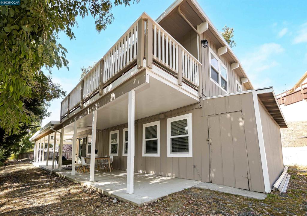EL SOBRANTE - Residential