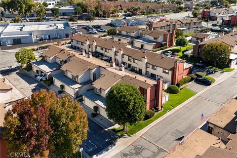 9906 Aspen Santa Fe Springs CA 90670