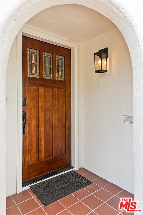 9124 Beverlywood Street