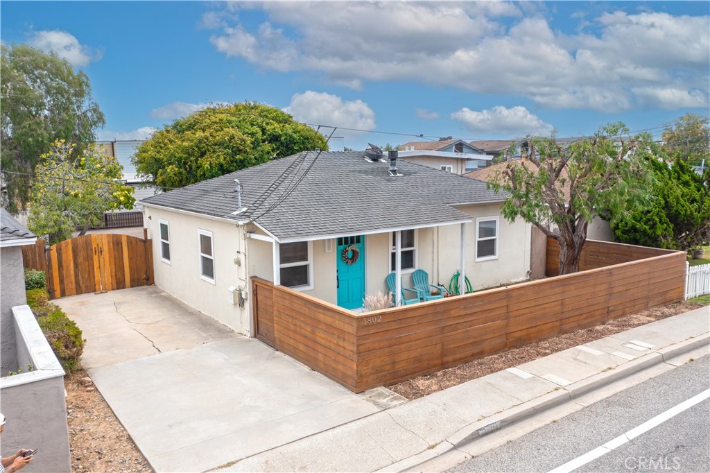 Photo 1 of 63 — 1802 Rindge Lane, Redondo Beach, CA 90278