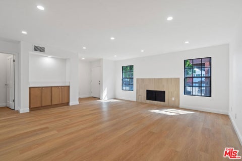 Photo of 2541 Stoner Avenue #2, Los Angeles, CA 90064 (MLS # 26875321)