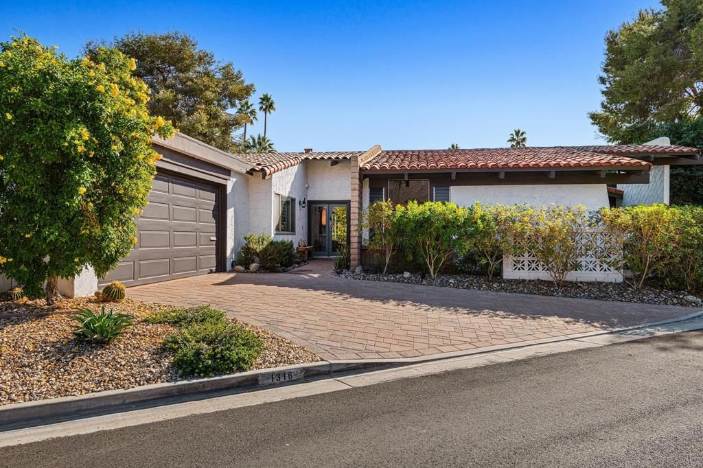 Photo of 1316 W Primavera Drive, Palm Springs, CA 92264 (MLS # 219135651PS)