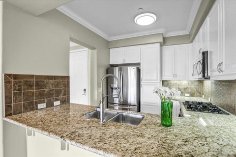 Tiny photo for 8233 Station Village Ln Ln #2414, San Diego, CA 92108 (MLS # 260025165SD)