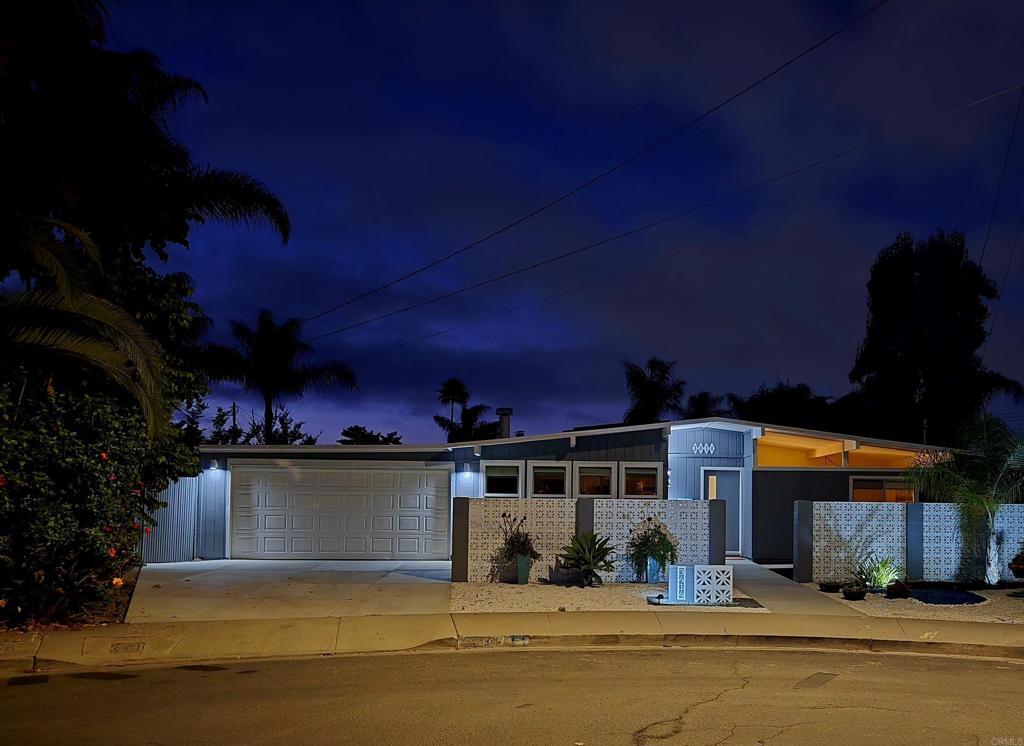 3414 Sahara Place Place