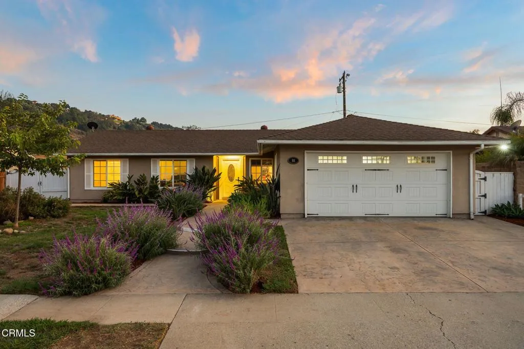 Ojai, California 93023, United States, 3 Bedrooms Bedrooms, ,2 BathroomsBathrooms,Residential,Active,208169
