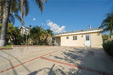 11044 Borden Avenue Pacoima CA 91331