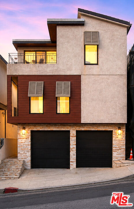221 36th Street
