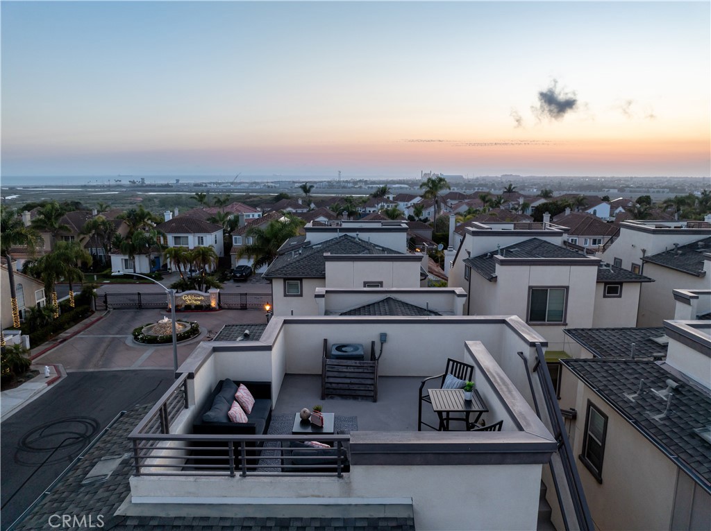 1800 Ocean Court